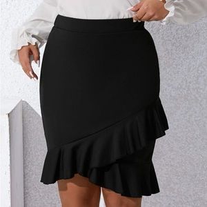 NWT BLACK SKIRT w/ Ruffles!!! Size 3X